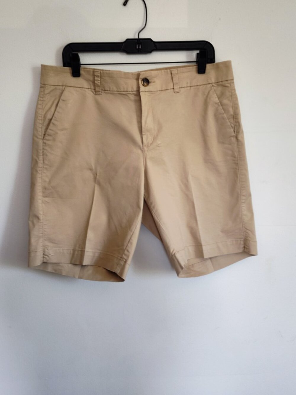 Old Navy Tan Walk Short